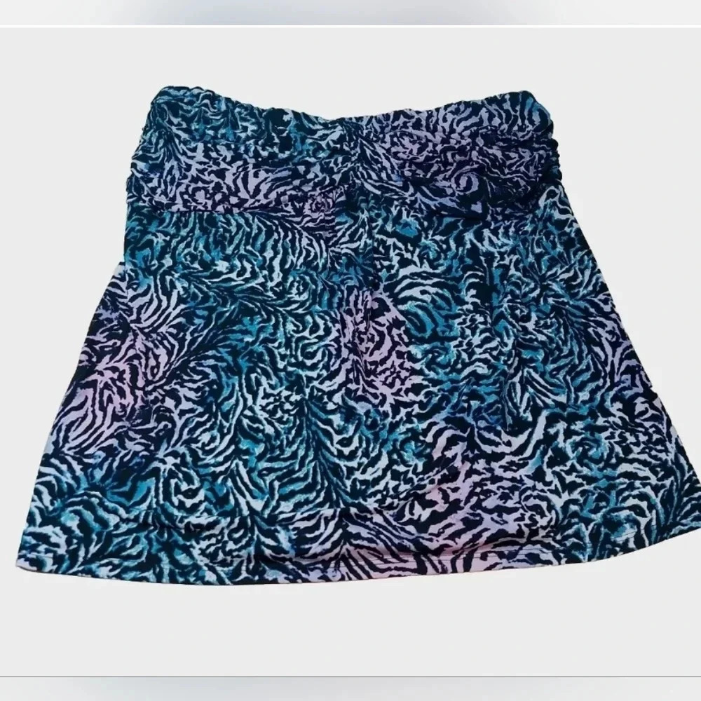 Vintage Y2K Torrid purple & blue Tiger Pattern tube top